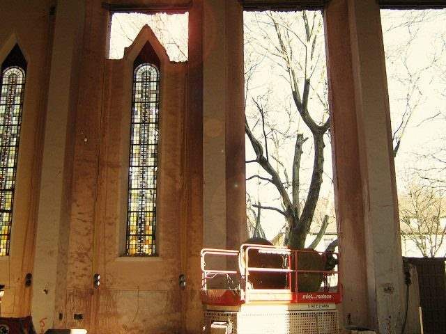 Umbau einer Kirche zum Bürogebäude – Foto 3