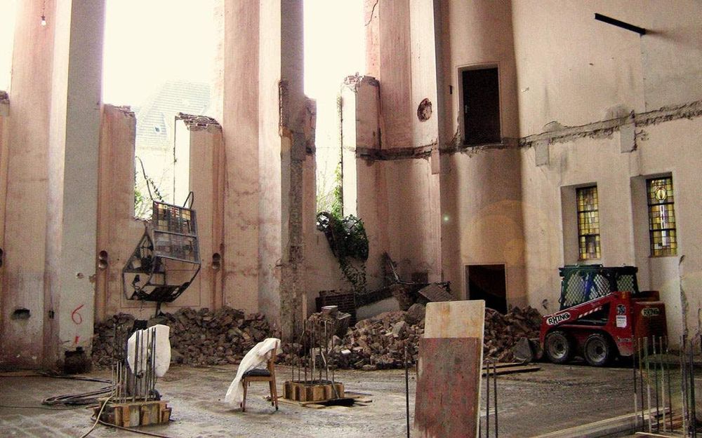 Umbau einer Kirche zum Bürogebäude – Foto 1